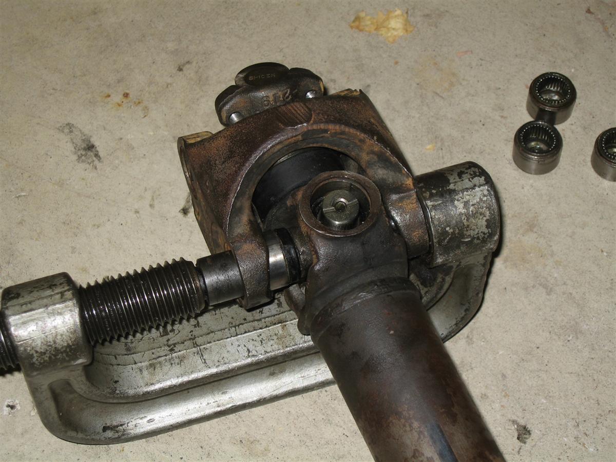 Jeep Cherokee Front Drive Shaft Rebuild The Jeep XJ Cherokee
